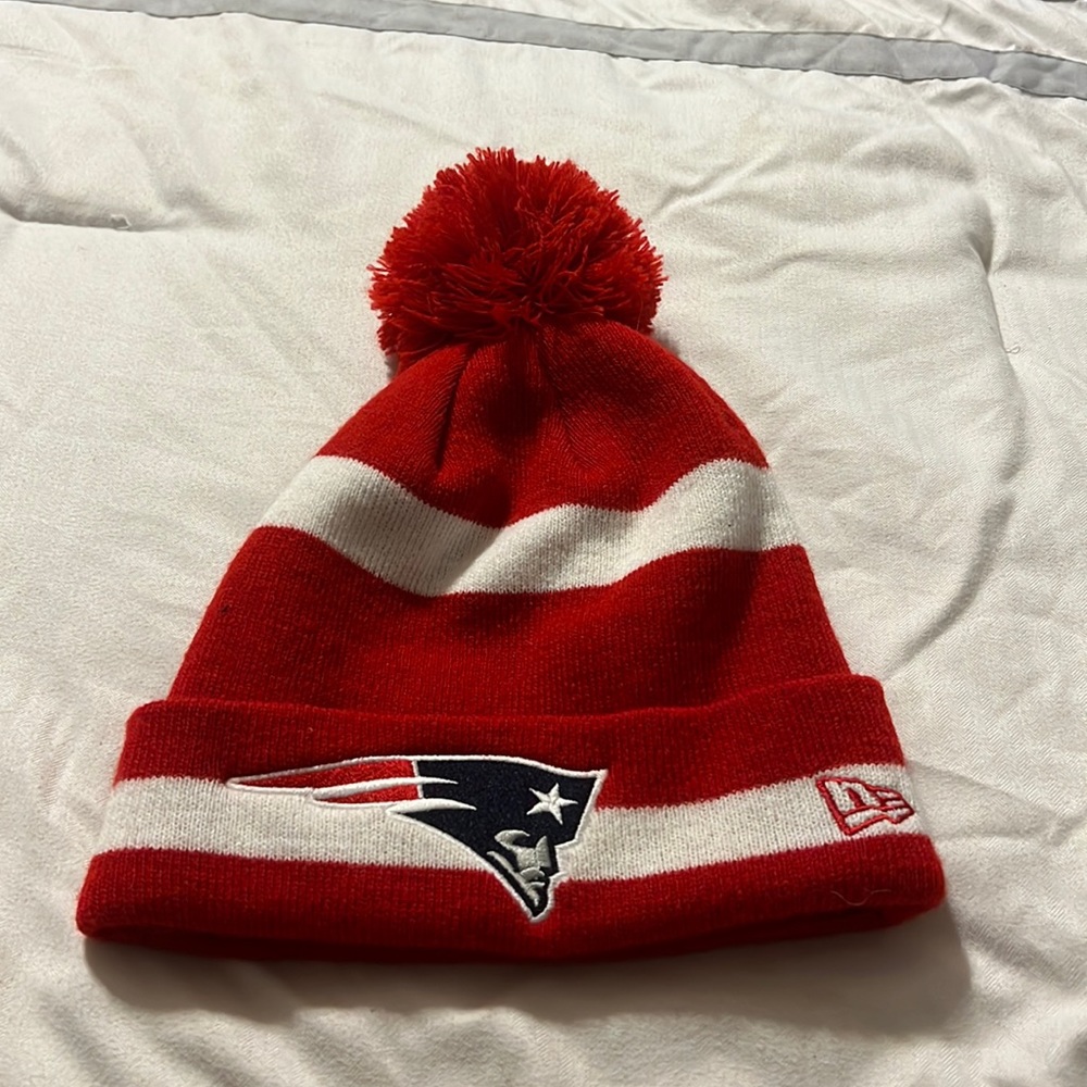 New Era New England patriots beanie with pompon